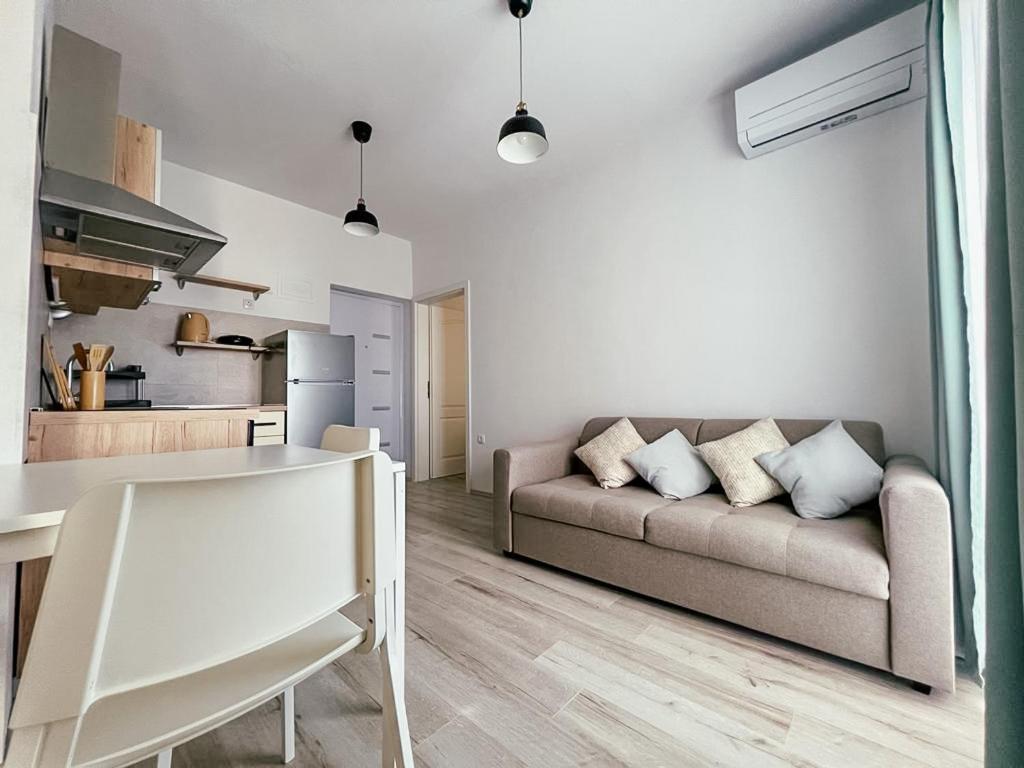Apartments Happy Sukošan Extérieur photo